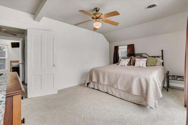 1531 15th Avenue, Moline, IL 61265