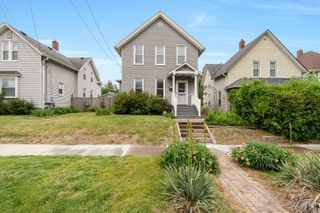 1531 15th Avenue, Moline, IL 61265