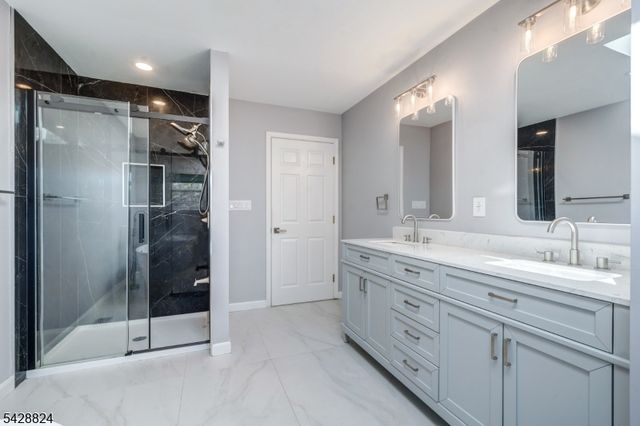 111 Castleton Rd, Montgomery Twp., NJ 08540