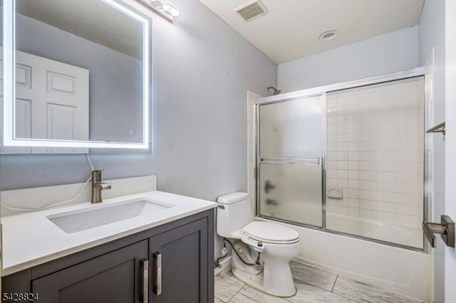 111 Castleton Rd, Montgomery Twp., NJ 08540