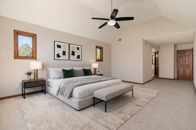 8407 Beech Avenue, Munster, IN 46321