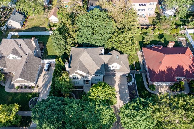 8407 Beech Avenue, Munster, IN 46321