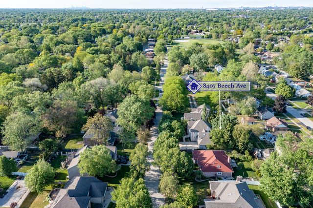 8407 Beech Avenue, Munster, IN 46321