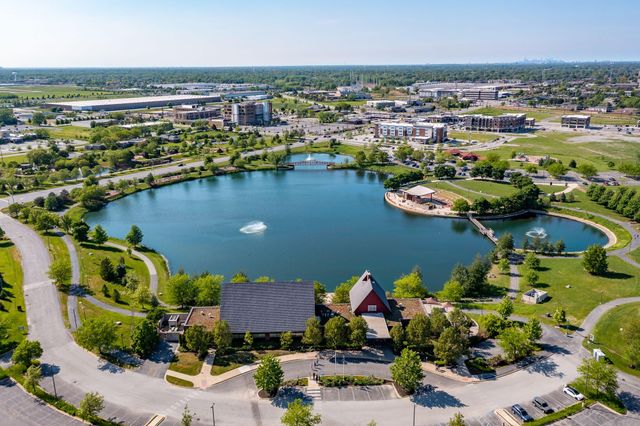 8407 Beech Avenue, Munster, IN 46321