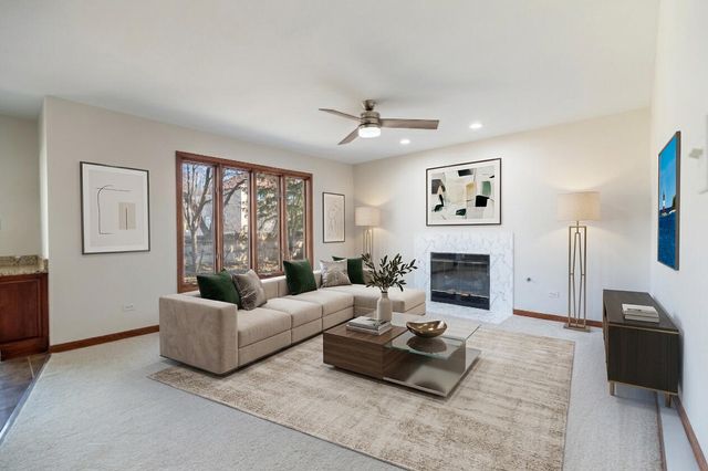 8407 Beech Avenue, Munster, IN 46321