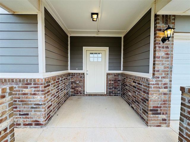 14316 Peach Tree Drive, Yukon, OK 73099