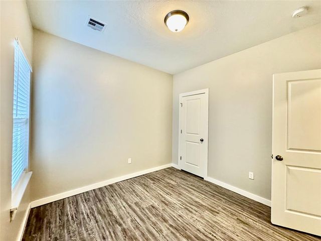 14316 Peach Tree Drive, Yukon, OK 73099