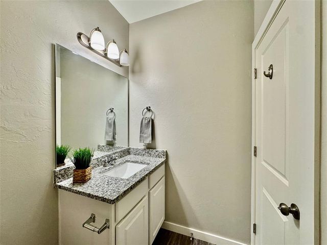 14316 Peach Tree Drive, Yukon, OK 73099