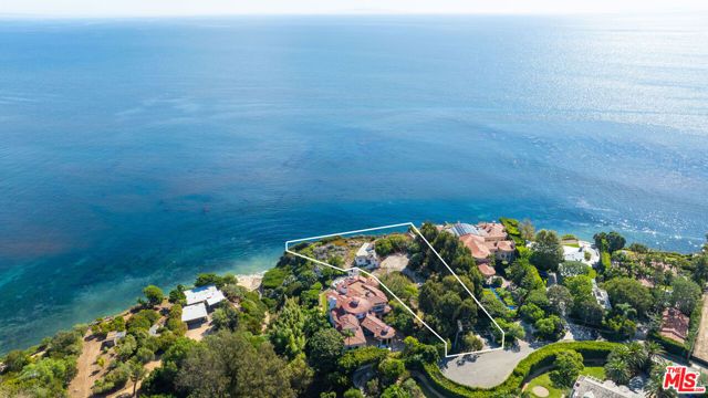 28820 Cliffside Drive, Malibu, CA 90265