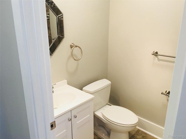 111 Kibbee Street, Mt. Clemens, MI 48043