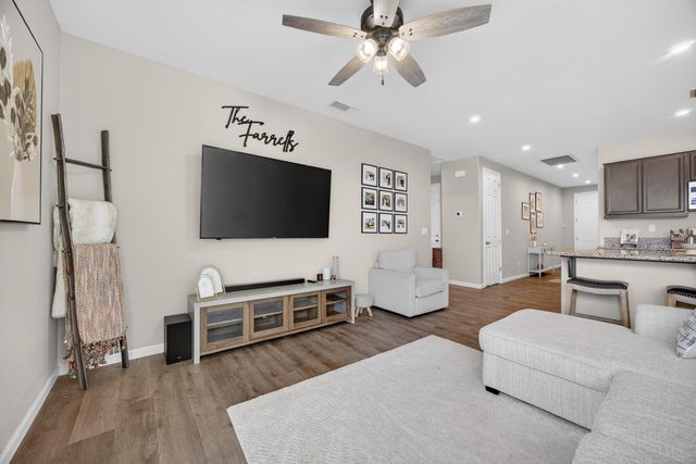 4143 Citation Dr, Olivehurst, CA 95961