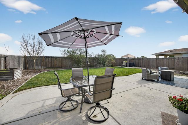 4143 Citation Dr, Olivehurst, CA 95961