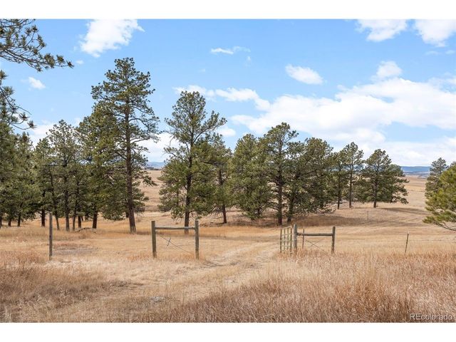 30999 Kootney St, Elizabeth, CO 80107