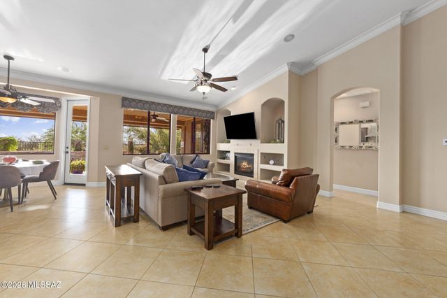 12301 N Golden Mirror Drive, Marana, AZ 85658