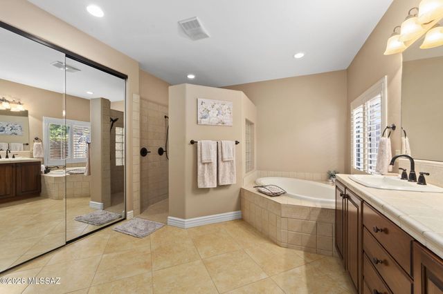 12301 N Golden Mirror Drive, Marana, AZ 85658