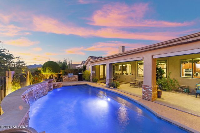 12301 N Golden Mirror Drive, Marana, AZ 85658