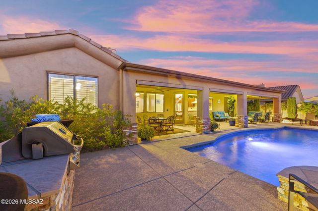 12301 N Golden Mirror Drive, Marana, AZ 85658