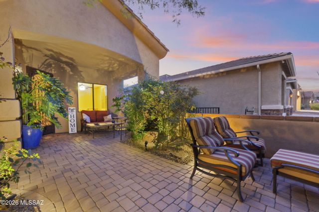 12301 N Golden Mirror Drive, Marana, AZ 85658