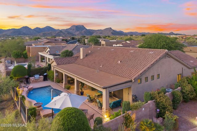12301 N Golden Mirror Drive, Marana, AZ 85658