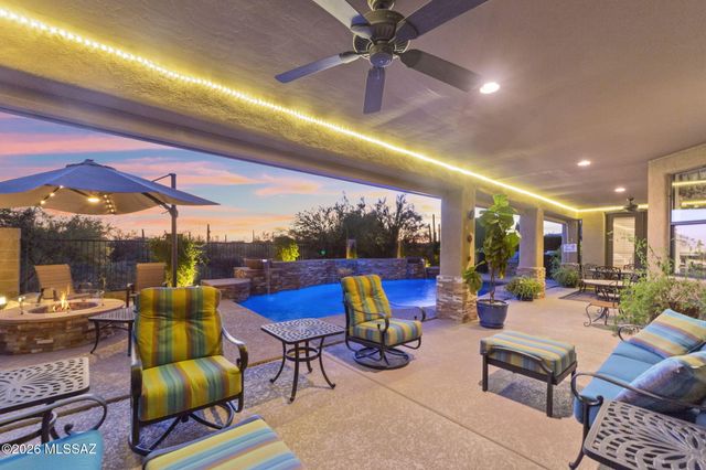 12301 N Golden Mirror Drive, Marana, AZ 85658