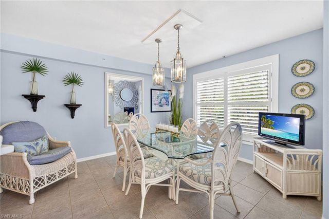 28851 Bermuda Lago CT 104, Bonita Springs, FL 34134