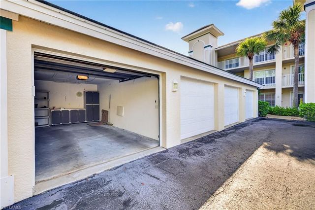 28851 Bermuda Lago CT 104, Bonita Springs, FL 34134