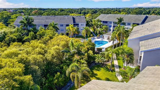 28851 Bermuda Lago CT 104, Bonita Springs, FL 34134