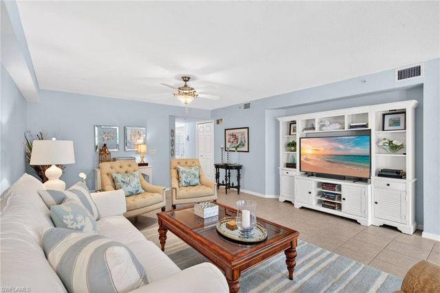 28851 Bermuda Lago CT 104, Bonita Springs, FL 34134