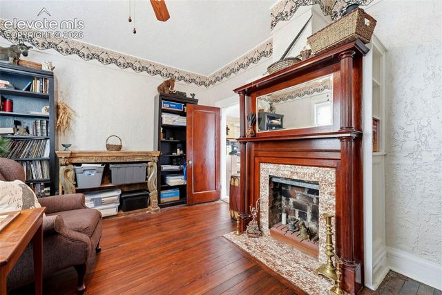 842 E Platte Avenue, Colorado Springs, CO 80903