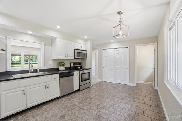2412 Mardel Court, Ross Twp, OH 45014