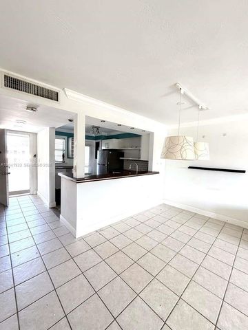 1530 NE 191st St 340, Miami, FL 33179