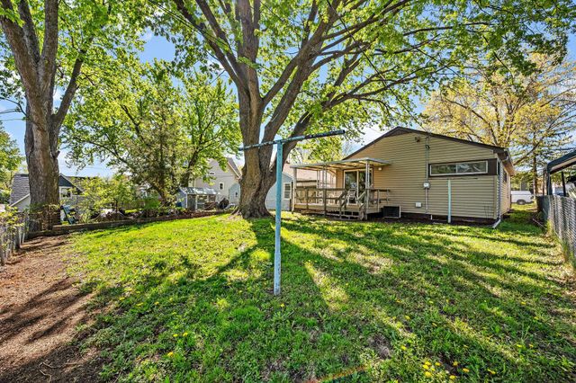 1081 Lawson Avenue E, Saint Paul, MN 55106