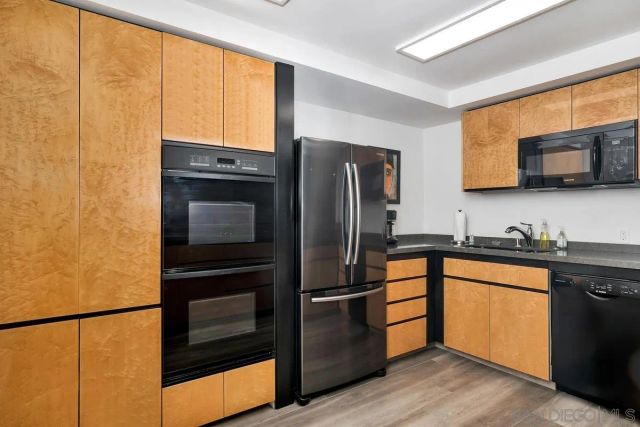 100 Coast 304, La Jolla, CA 92037
