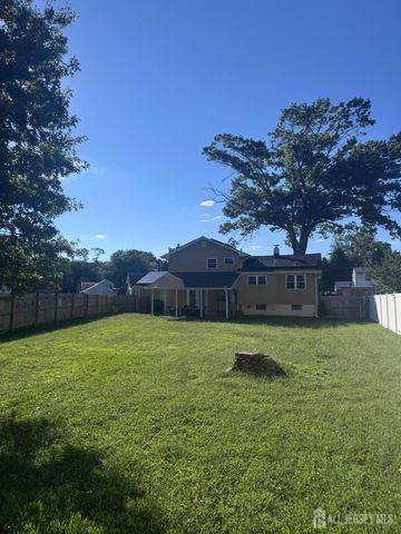 7 Verona Avenue, Hamilton, NJ 08619