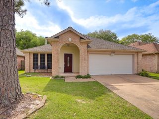 17010 Blue Mist Circle, Sugar Land, TX 77498