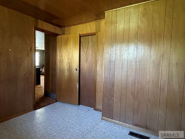 170 N 400 W, Blackfoot, ID 83221