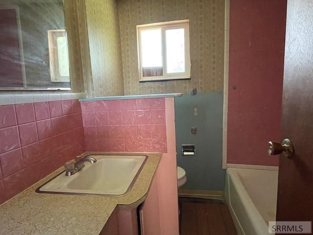 170 N 400 W, Blackfoot, ID 83221