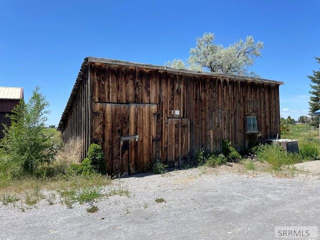 170 N 400 W, Blackfoot, ID 83221
