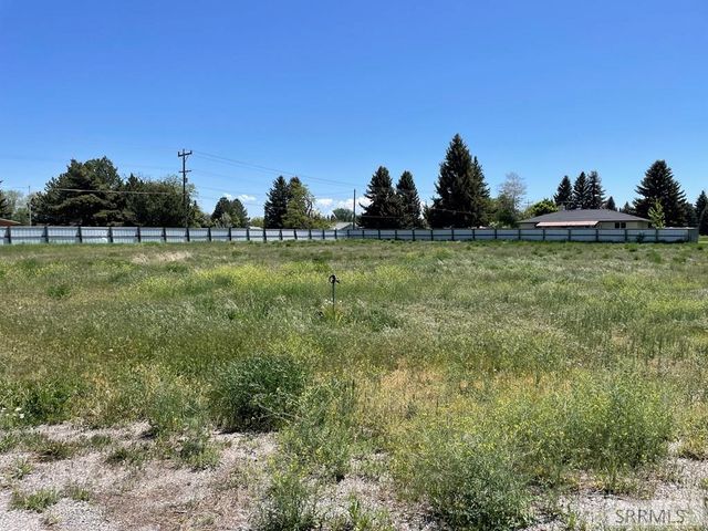 170 N 400 W, Blackfoot, ID 83221