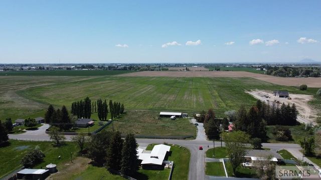 170 N 400 W, Blackfoot, ID 83221