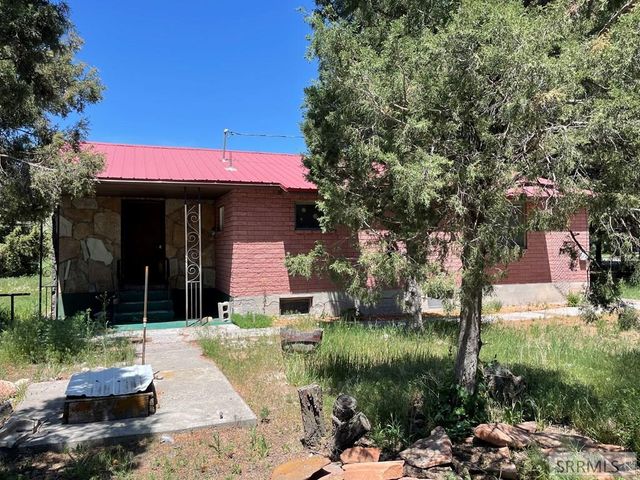 170 N 400 W, Blackfoot, ID 83221