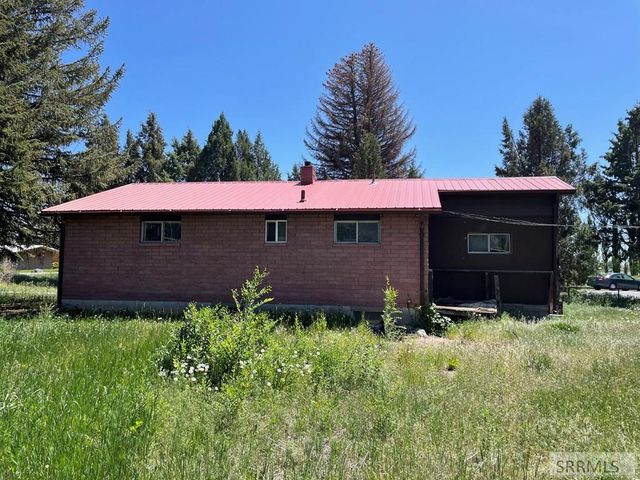 170 N 400 W, Blackfoot, ID 83221