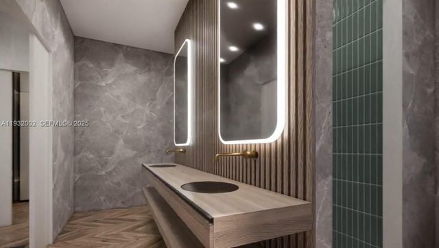 1644 NW 8th Ter, Miami, FL 33125