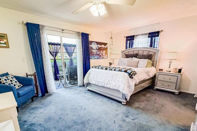 15 Vista Palm Lane 105, Vero Beach, FL 32962
