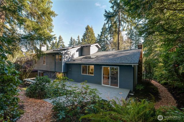 2103 180th Court NE, Redmond, WA 98052