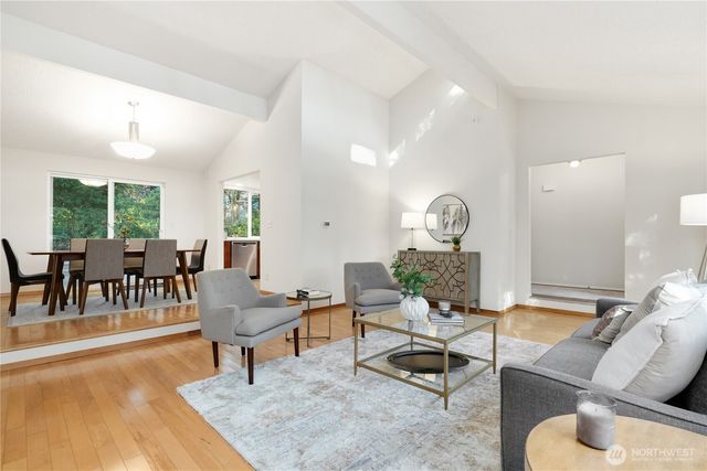 2103 180th Court NE, Redmond, WA 98052