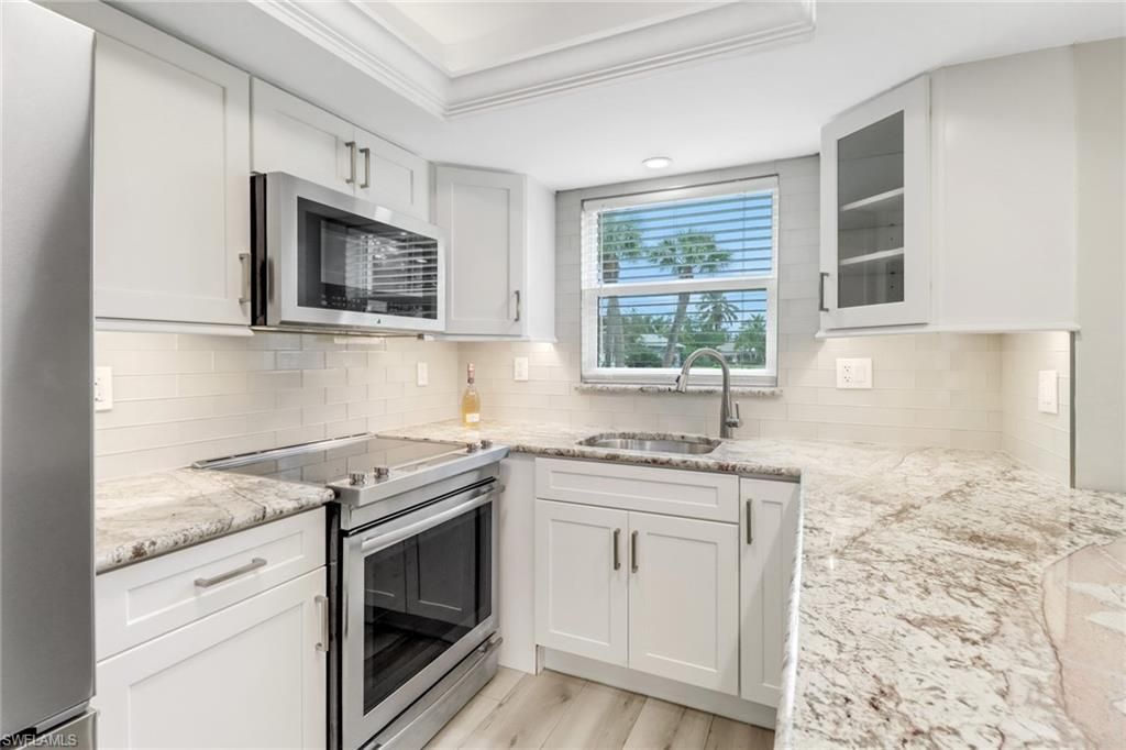 1549 Sandpiper ST 1, NAPLES, FL 34102 — photo 5