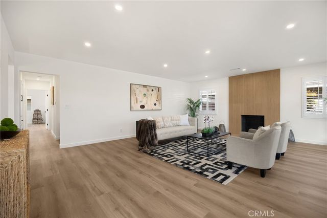 4807 Bentree, Long Beach, CA 90807