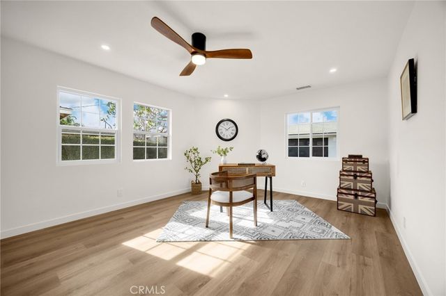 4807 Bentree, Long Beach, CA 90807