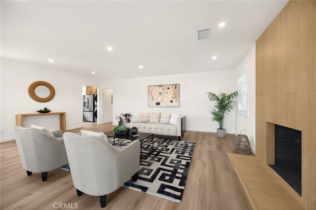 4807 Bentree, Long Beach, CA 90807